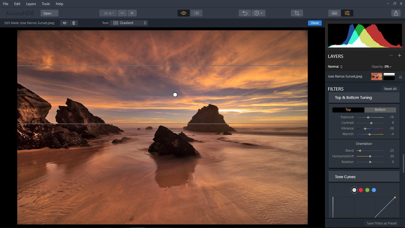 Macphun Aurora HDR 2018 — Top & bottom adjustments on Windows